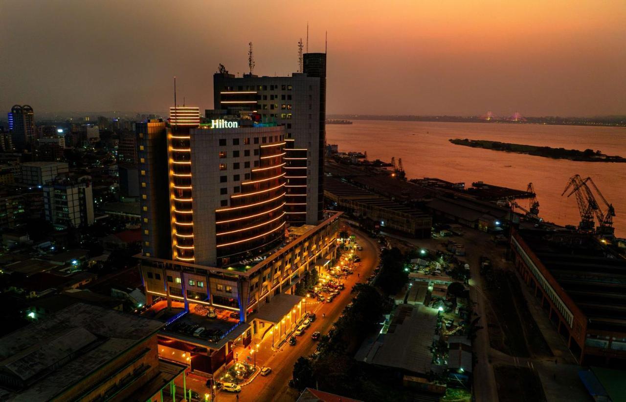 Hilton Kinshasa Hotel Luaran gambar