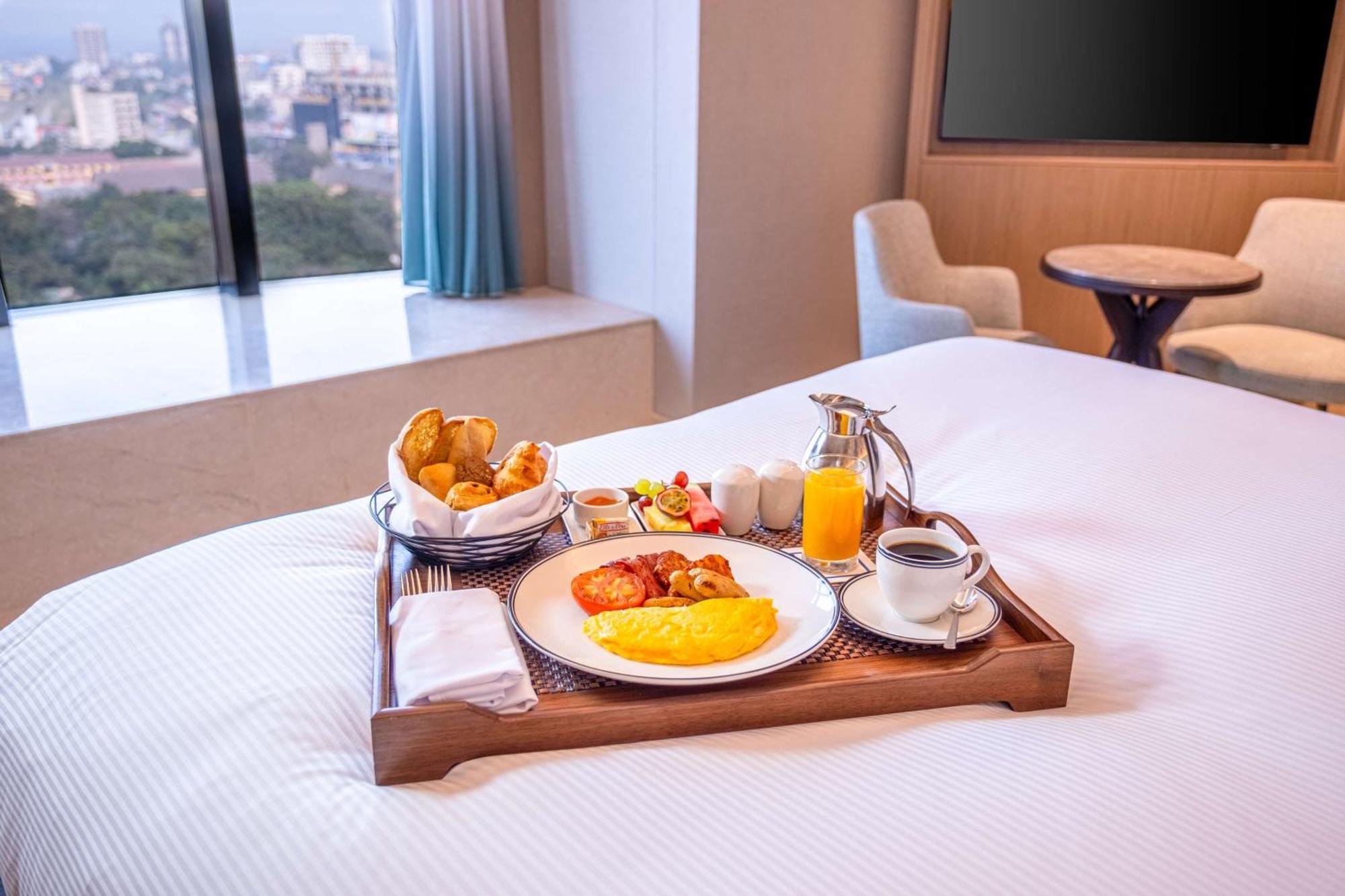 Hilton Kinshasa Hotel Luaran gambar
