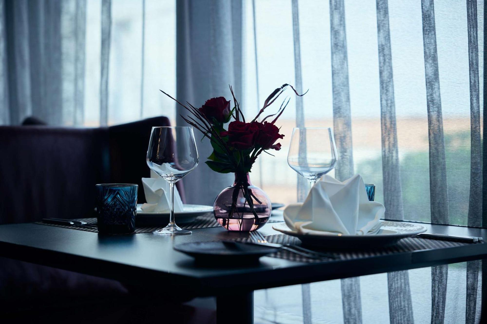 Hilton Kinshasa Hotel Luaran gambar